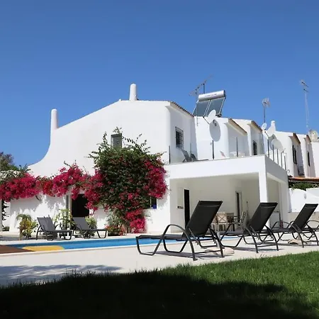 Sleeps 6 Pool Air Con Wifi ואלה דה לובו